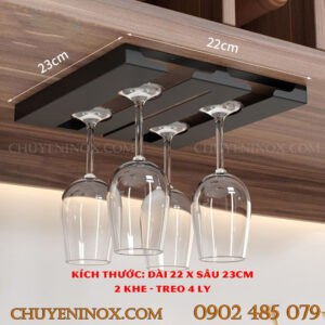 gia treo coc ruou vang