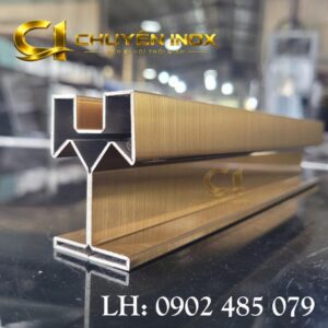 Khung Bao Inox Kính